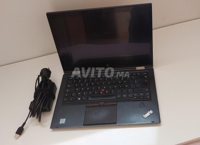 Lenovo ThinkPad X1 Yoga الجيل الأول  2500 درهم