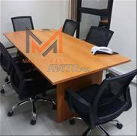 TABLES DE REUNIONS طاولة اجتماعات