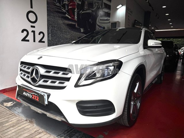 Mercedes-Benz Classe GLA pack AMG line plus