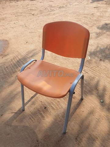chaise pliable plastique nova iso table de cantine