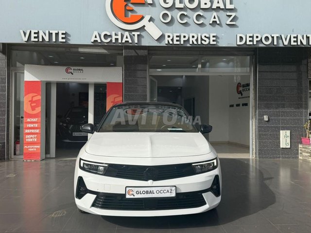 OPEL ASTRA DIESEL AUTOMATIQUE 2023 à Temara