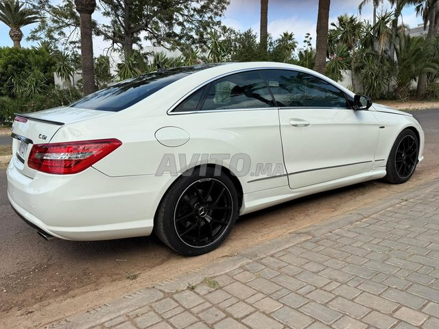 Mercedes E350 AMG