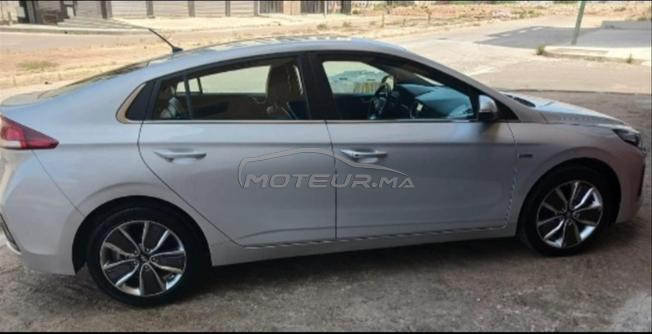 hyundai ioniq hybrid 