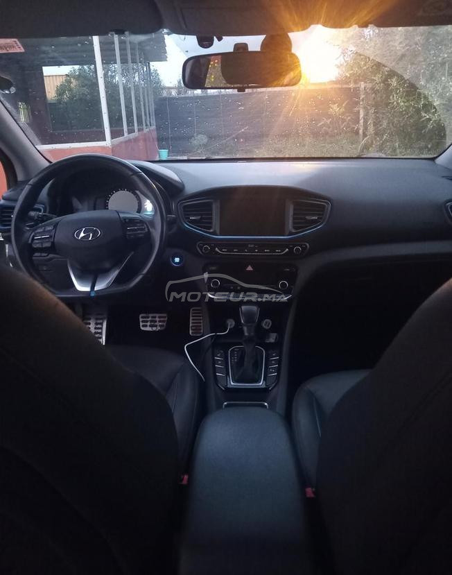 hyundai ioniq hybrid 