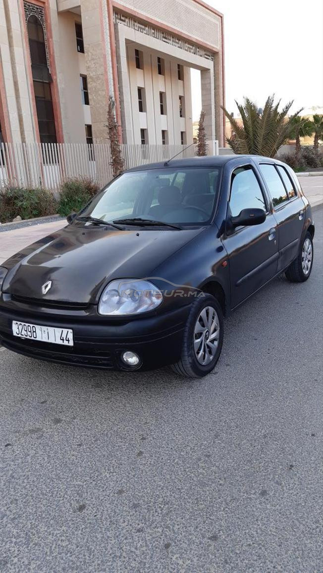 clio compus essence 