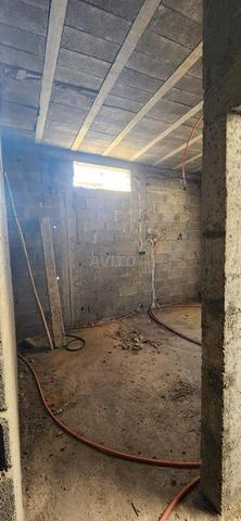  صندوق جاهز مزود بالماء والكهرباء