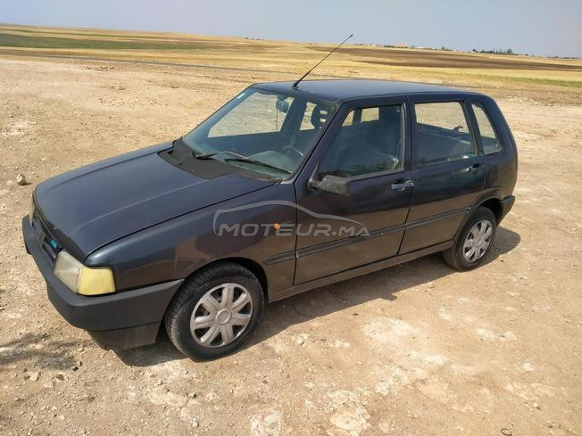 Fiat uno essence 
