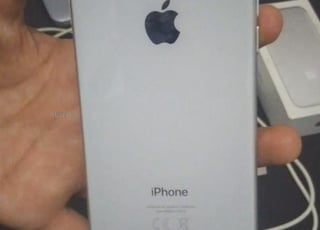 iphone 8  bon etat