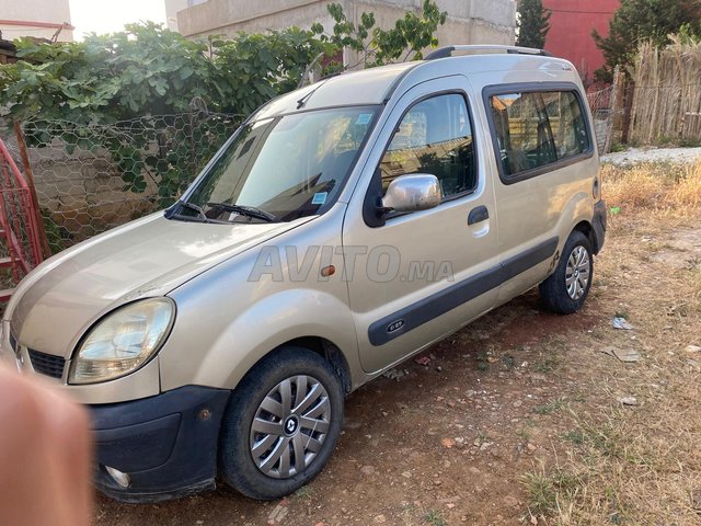 Renault Kangoo 2004 à Tanger