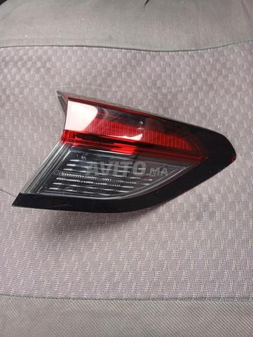 feu rouge arriere gauche opel corsa