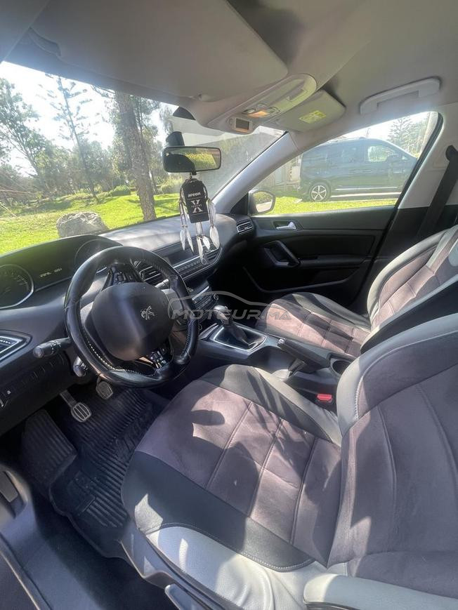 Peugeot 308 Diesel Manuelle 2020 à Bouznika