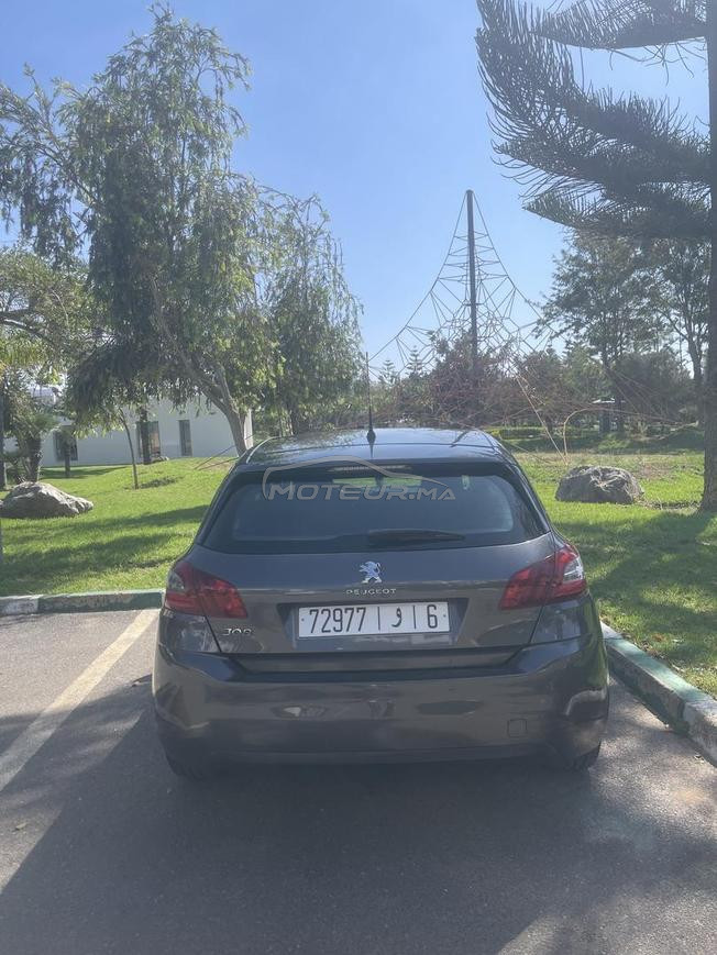 Peugeot 308 Diesel Manuelle 2020 à Bouznika