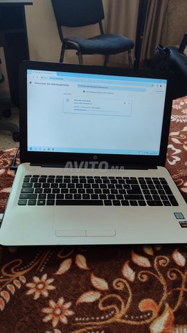 HP Notebook 15 i7 6th 2,6 ghz 16go Ram 512go SSD
