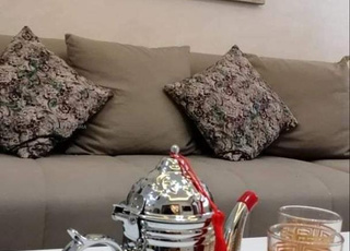 شقة معكم مول دار شقة قرب البحر