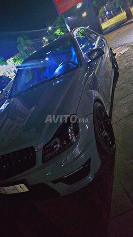 mercedes c63 amg 457ch marche fort