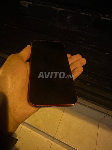 Iphon 14  Officiel 128 Gb 93 Ettat De Batterie 