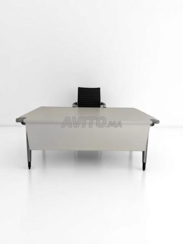 Bureau droit Steelcase blanc 160x80cm