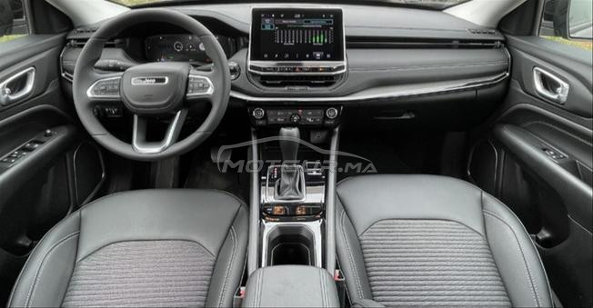 Jeep Compass automatique modèle 2024. 