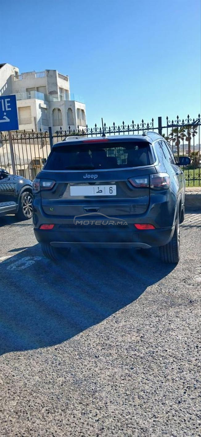 Jeep Compass automatique modèle 2024. 