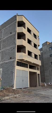 شقة بتيط مليل بالقرب من اناسي الطابق الاول 