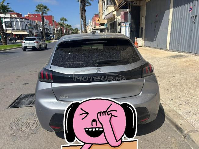 Peugeot 208 Diesel Manuelle 2023 à Rabat