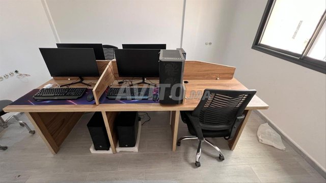 3 pc post avec monitor GRATUIT et clavier souri 