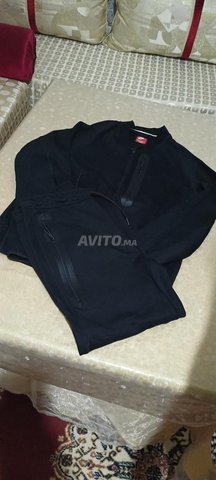 ensemble tech Nike black