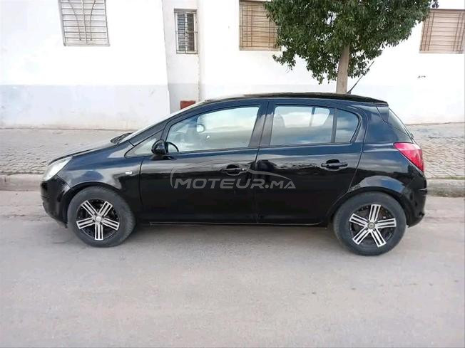 opel corsa 2010 essence 