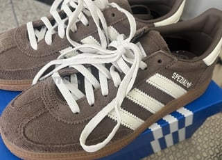 Adidas Spezial à vendre 
