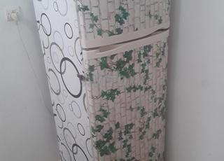 تلاجة للبيع 