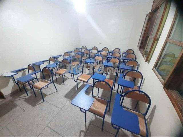 Chaise écritoire pour droitier/gaucher