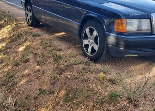  ميرسيدس 190 للبيع