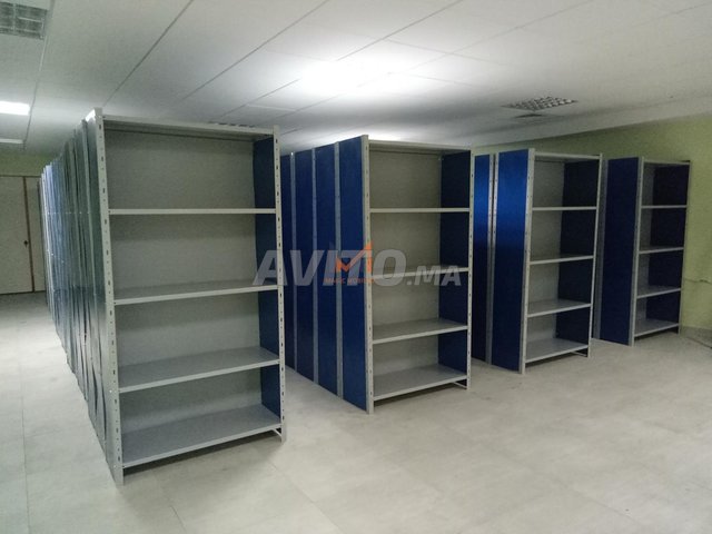 Rayonnage métallique رفوف حديدية