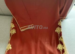 caftan orange avec zwa9 m3ellem