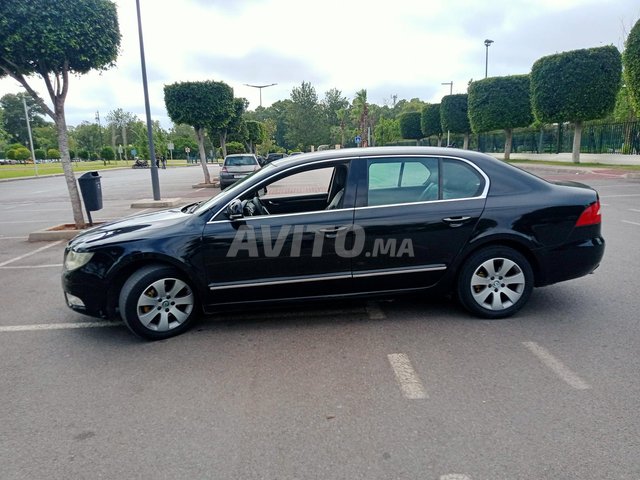 Skoda Superb Diesel Manuelle  à Rabat