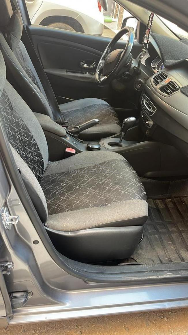 voiture en excellent état à vendre 