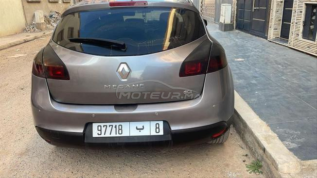 voiture en excellent état à vendre 