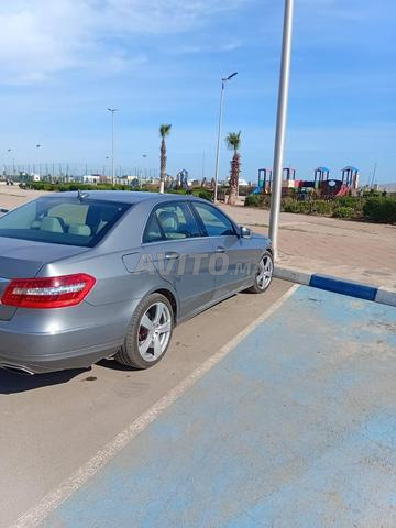 Mercedes-Benz 200 Diesel Automatique 2012 à Nador - 2
