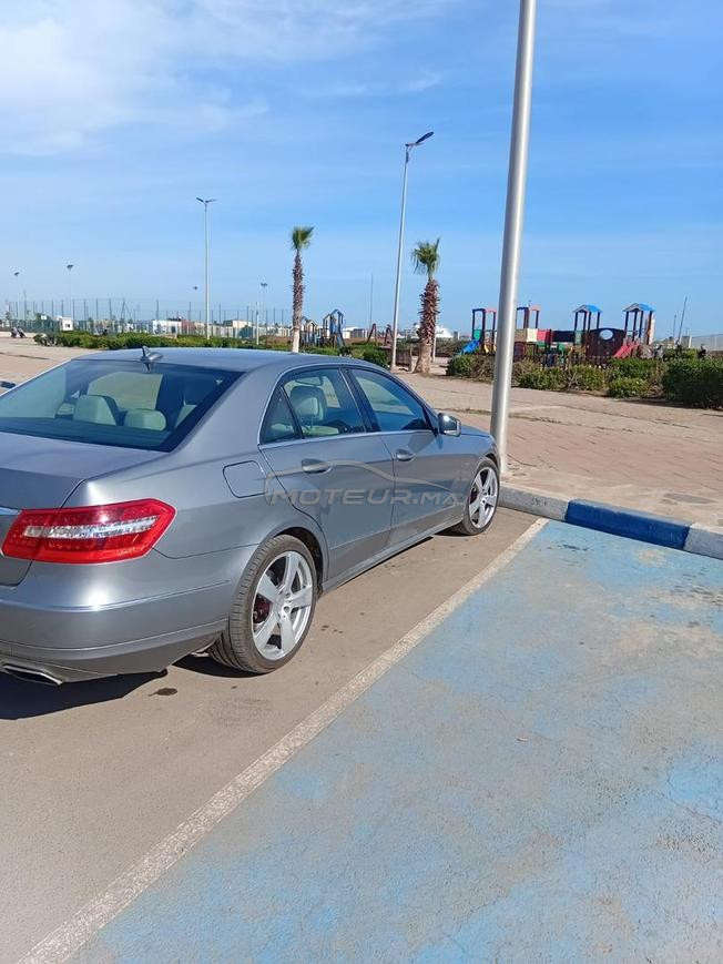 Mercedes-Benz 200 Diesel Automatique 2012 à Nador
