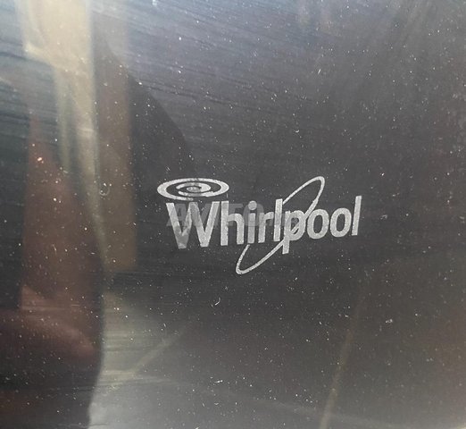 Cuisinière Whirlpool et Four Taurus 