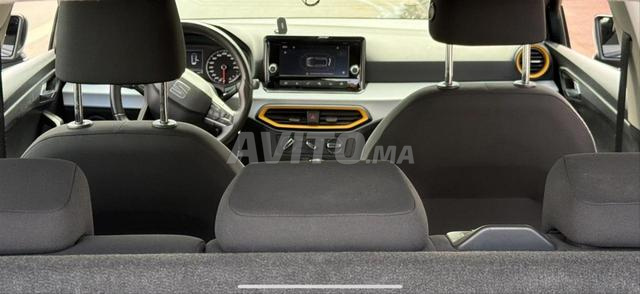 Seat Arona Diesel Manuelle 2022 à Rabat - 2