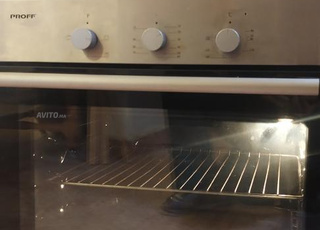 très bon état Four Encastrable marque Proff 60 cm