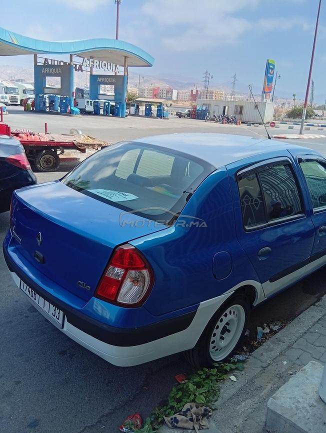Renault Clio Essence Manuelle 2002 à Agadir