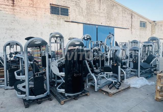 Matériel de Gym Professionnel d'Occasion