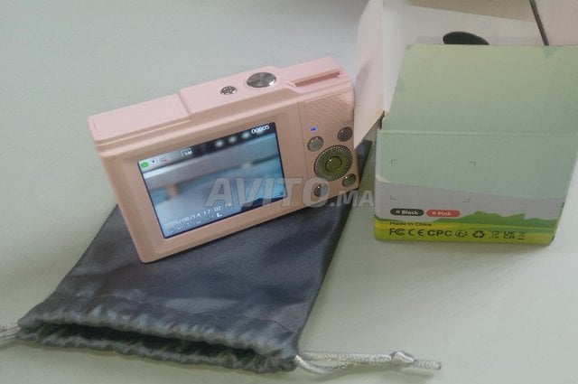 Digital  camera