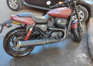 Moto harley davidson street rod 750 stage 2