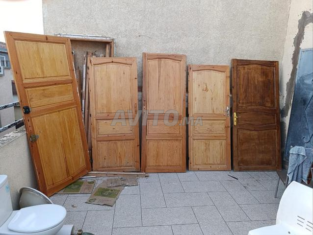 portes à vendre cadre ابواب خشبيه للبيع مع الإطار