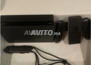 Nintendo switch avec accessoires et boite