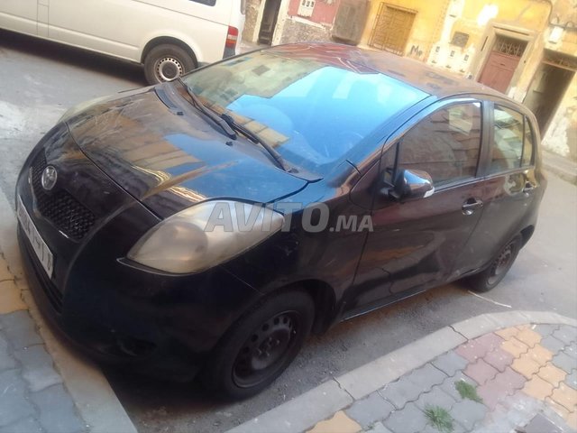 سيارة تويوتا ياريس