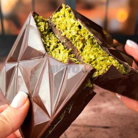 شكولاطة دبي حجم كبير مداق رائع جدا مرحبا بالجميع 